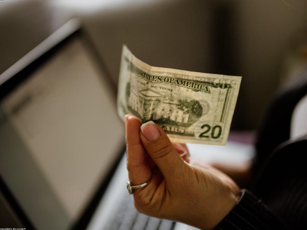 ការប៉ះពាល់នៃសេដ្ឋកិច្ចឌីជីថលនៅក្នុងសង្គមសម័យថ្មី