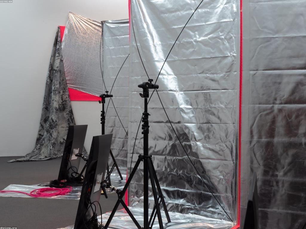 ការងារអនឡាញ: ការបង្កើតឱកាសថ្មីសម្រាប់អ្នកឈានទៅមុខ